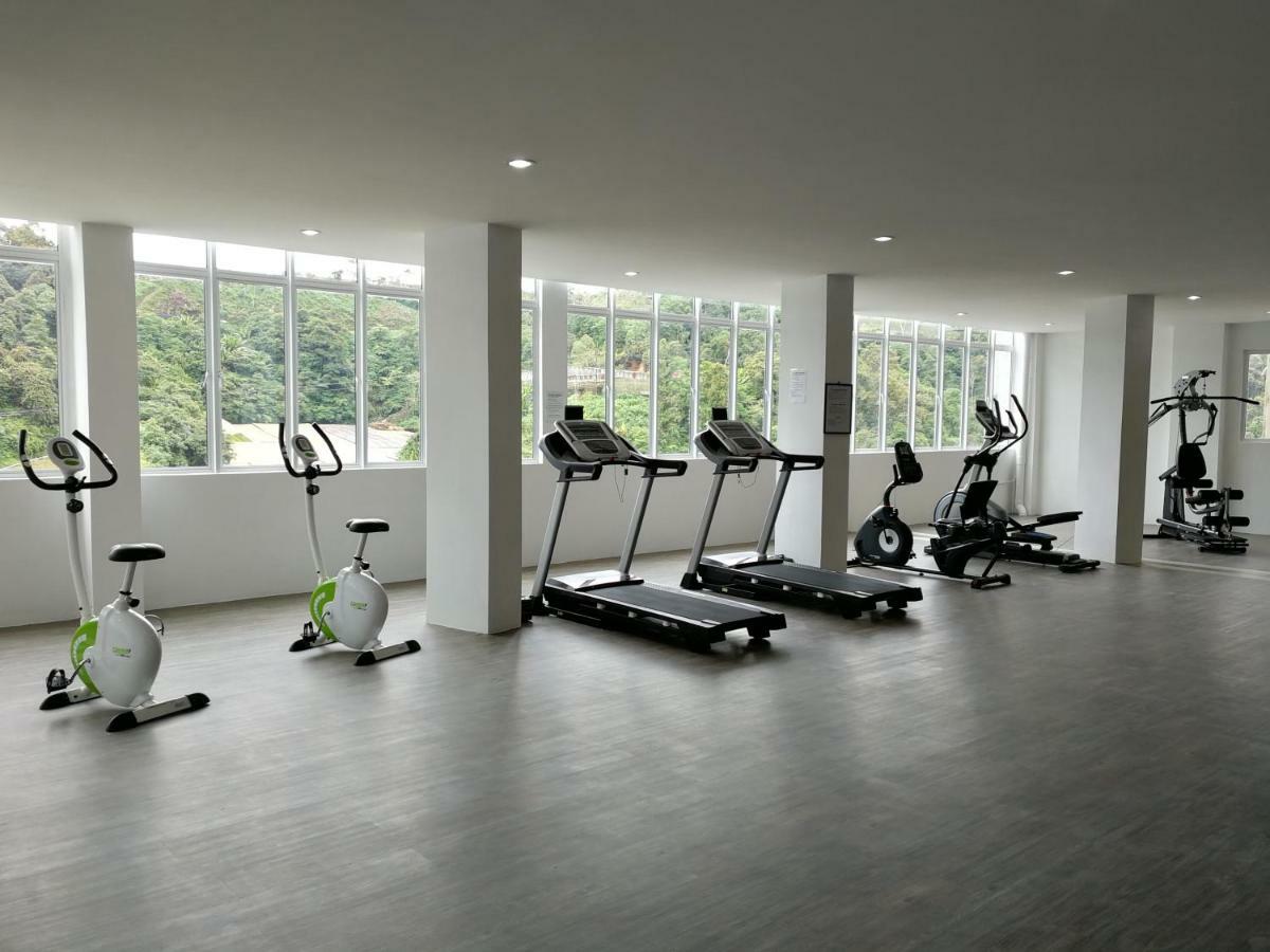 קמרון היילנדס Omni Cassia Hill Resort מראה חיצוני תמונה